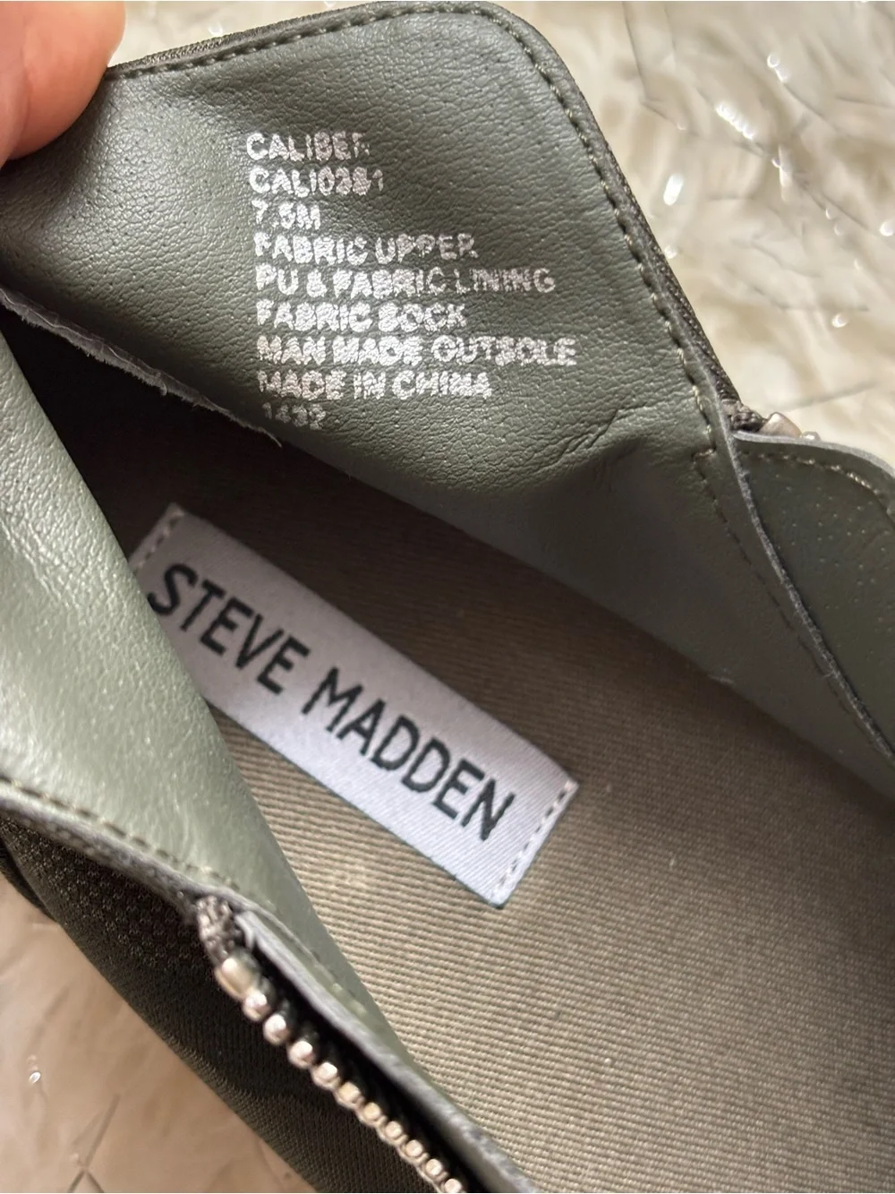 Steve Madden Green Camouflage High-Top Sneakers with White Sole Size 7.5M